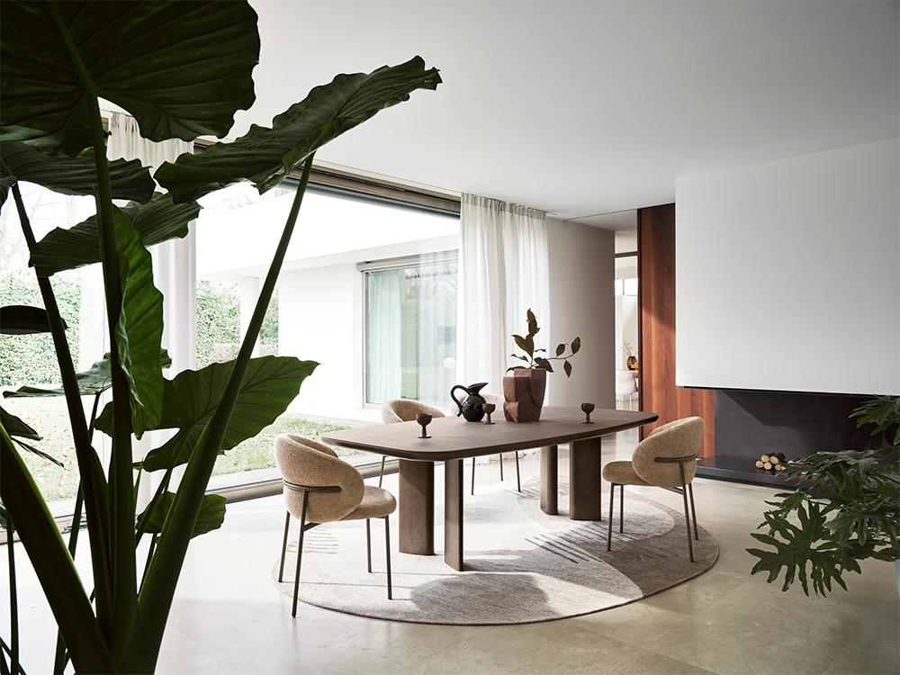 Sandy Dining Table