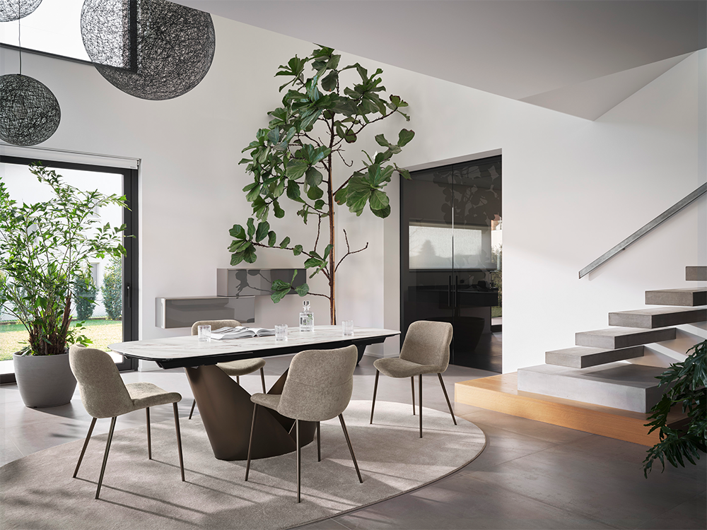 Calla Dining Table - Extendable