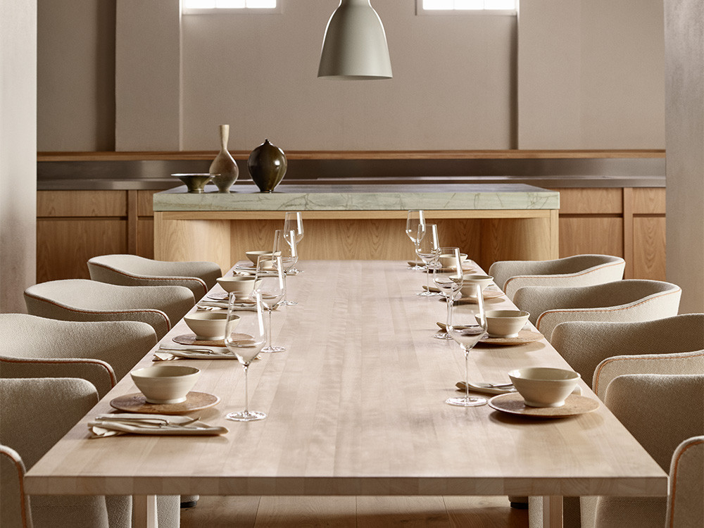 Essay Dining Table