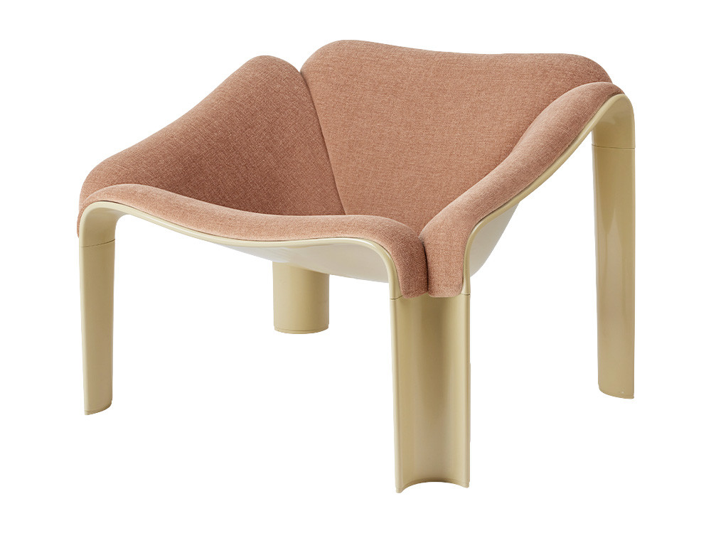 F300 Lounge Chair