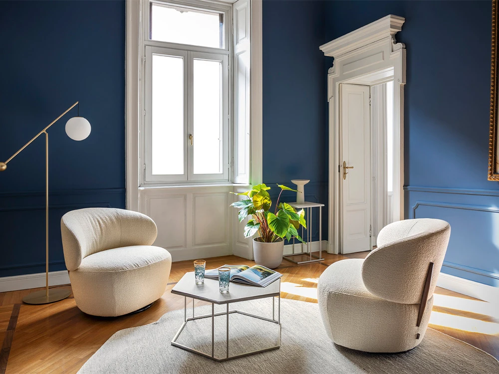 Mara Lounge Chair