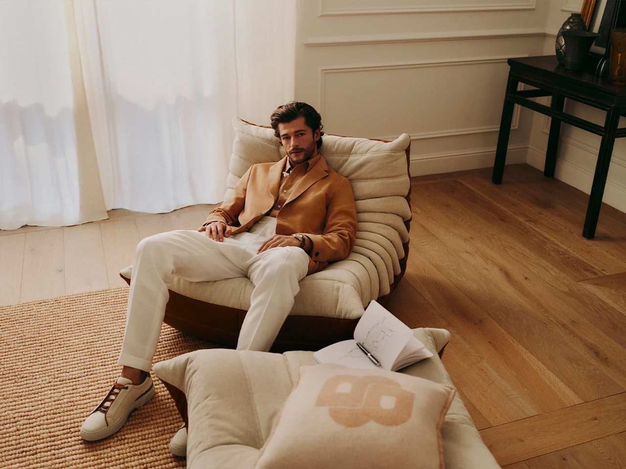 Togo Boss Lounge Chair