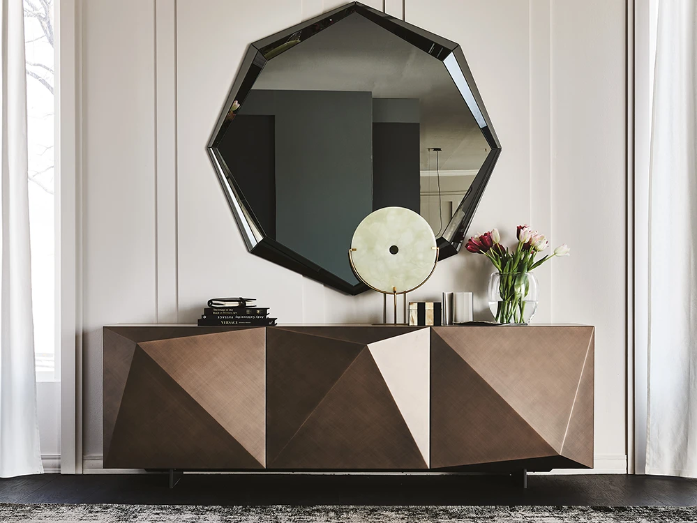 Kayak Sideboard