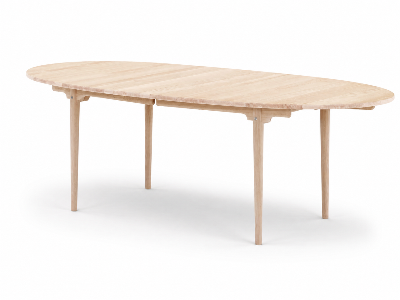 CH339 Dining Table