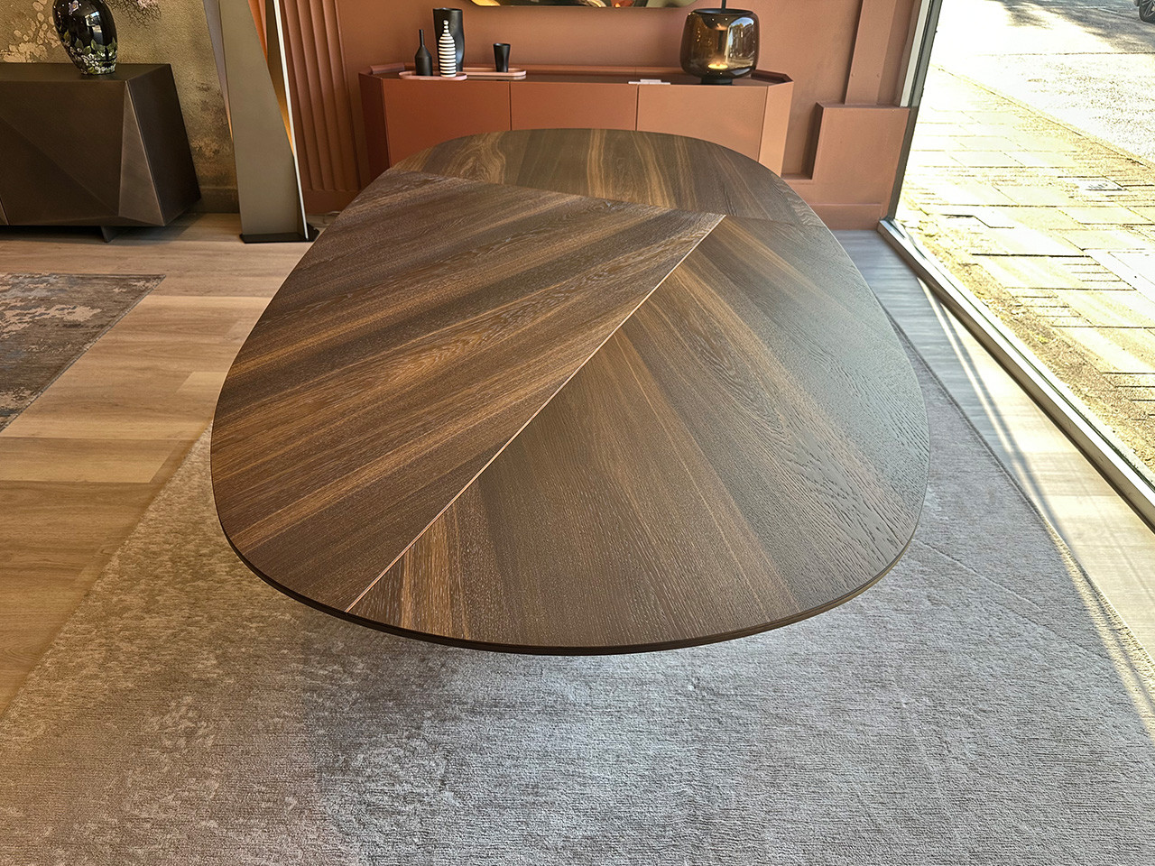 Botero Wood Dining Table 240 cm - Burnt Oak Top