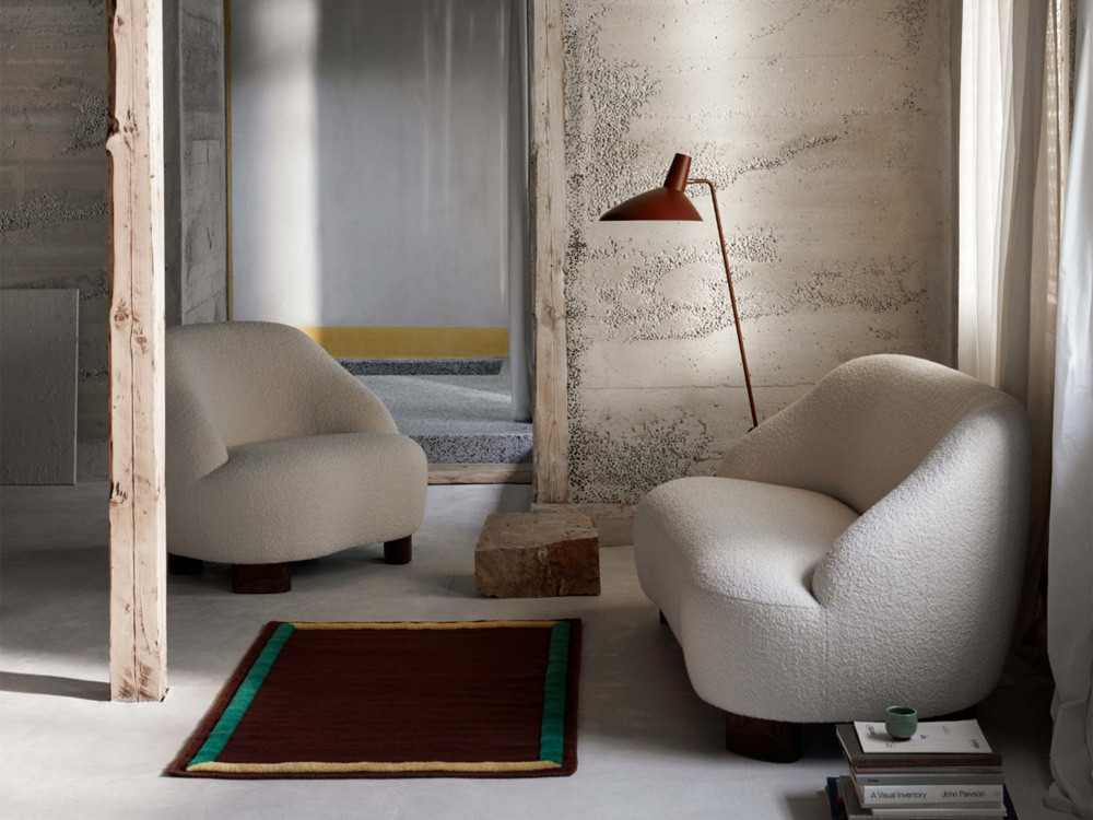 Margas LC1 Lounge Chair