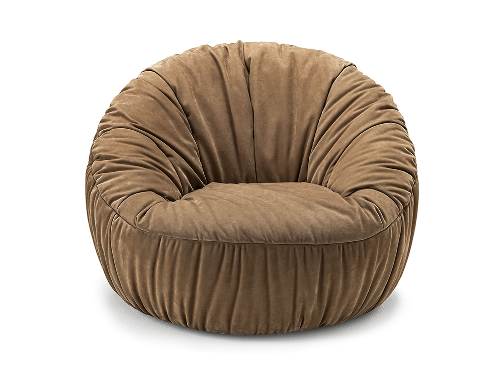 Peggy Turn Lounge Chair