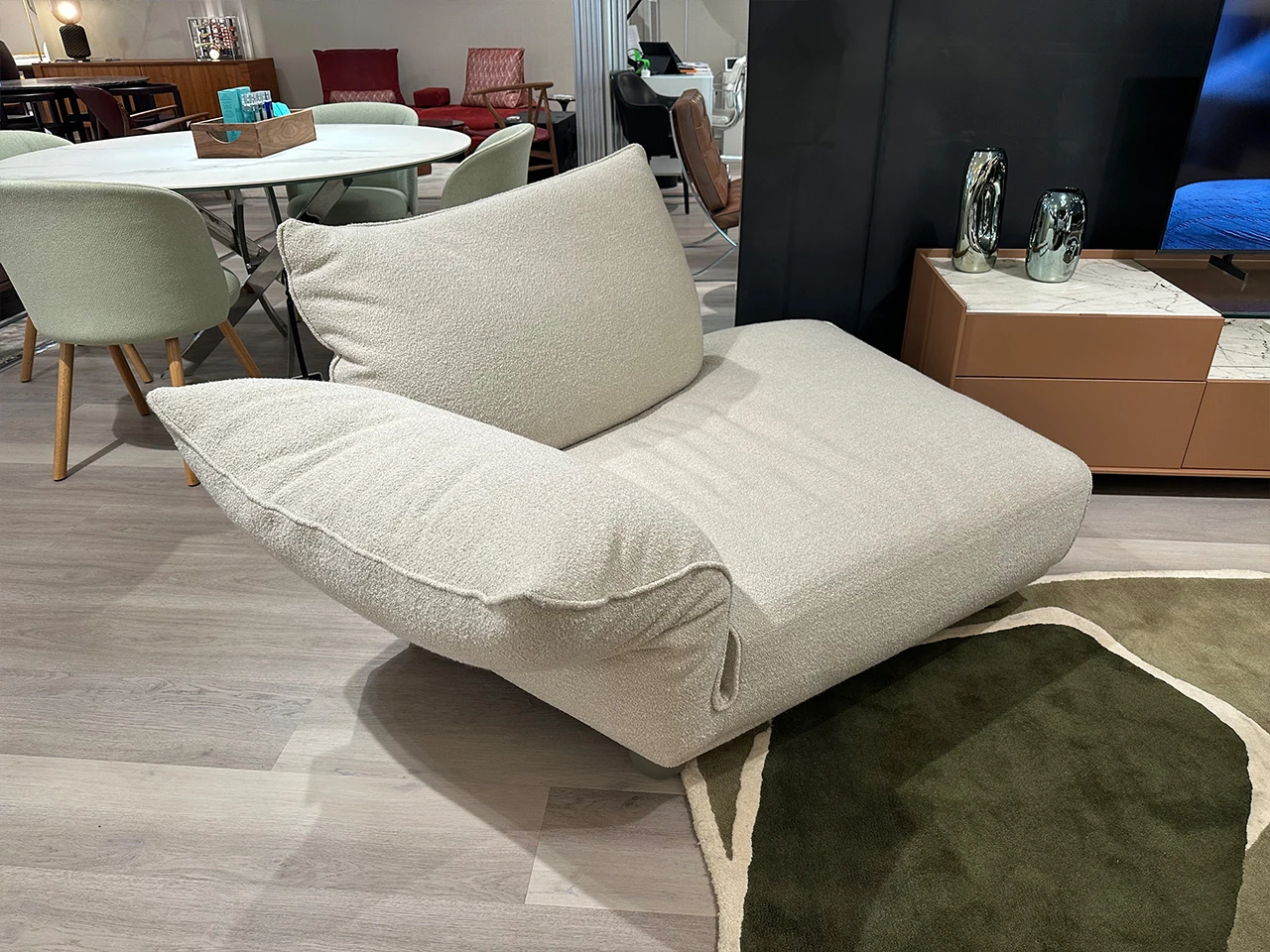 Standaway Chaise Longue - Mongolian Fabric 