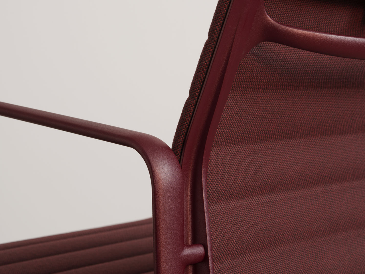 Eames Aluminium EA 107/108 Office Chair