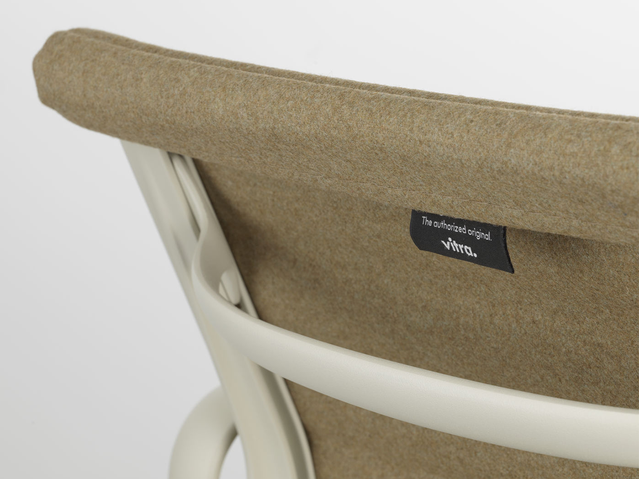 Eames Aluminium EA 107/108 Office Chair