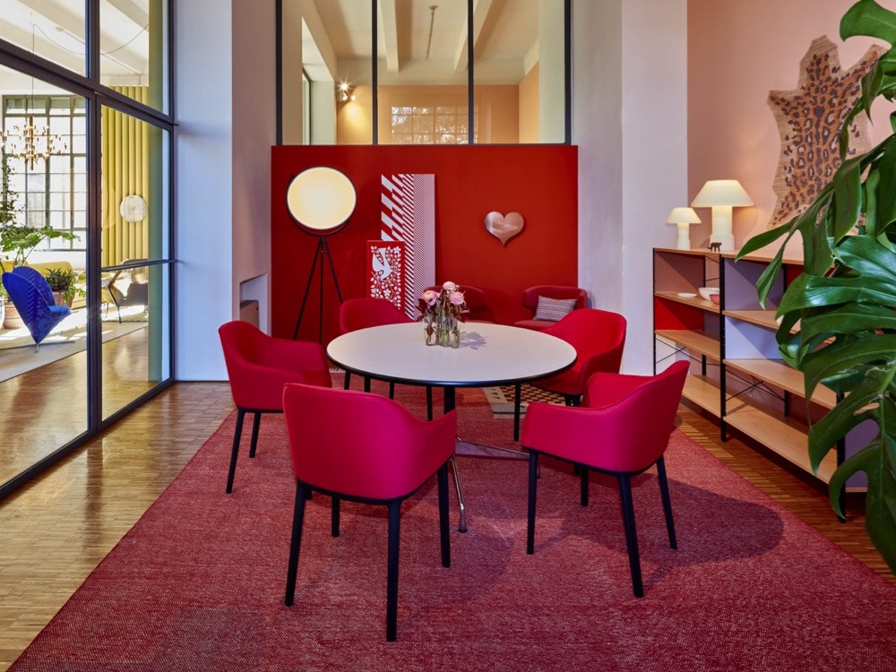 Vitra Softshell Dining Chair by Ronan & Erwan Bourollec