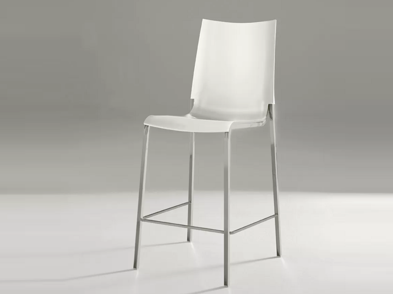 Eva Barstool