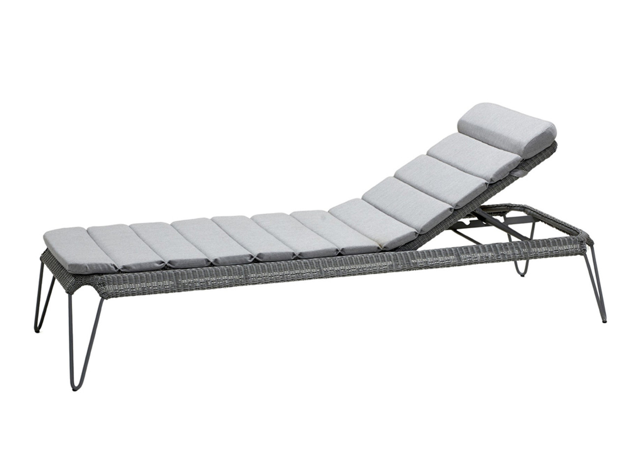 Breeze Sunbed