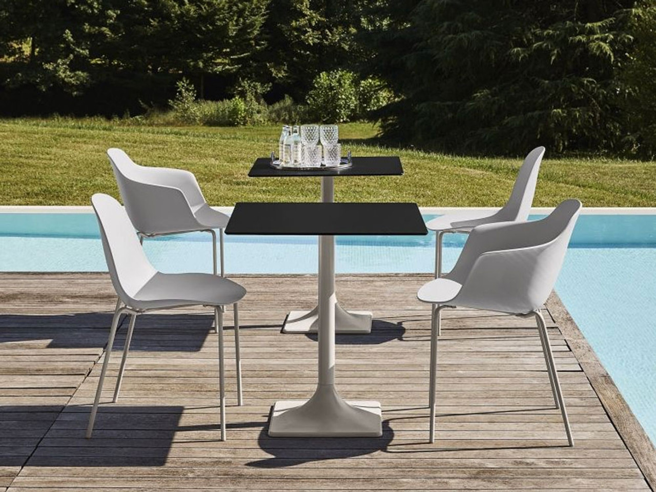Bontempi Casa Mood Outdoor Dining Chair with arms