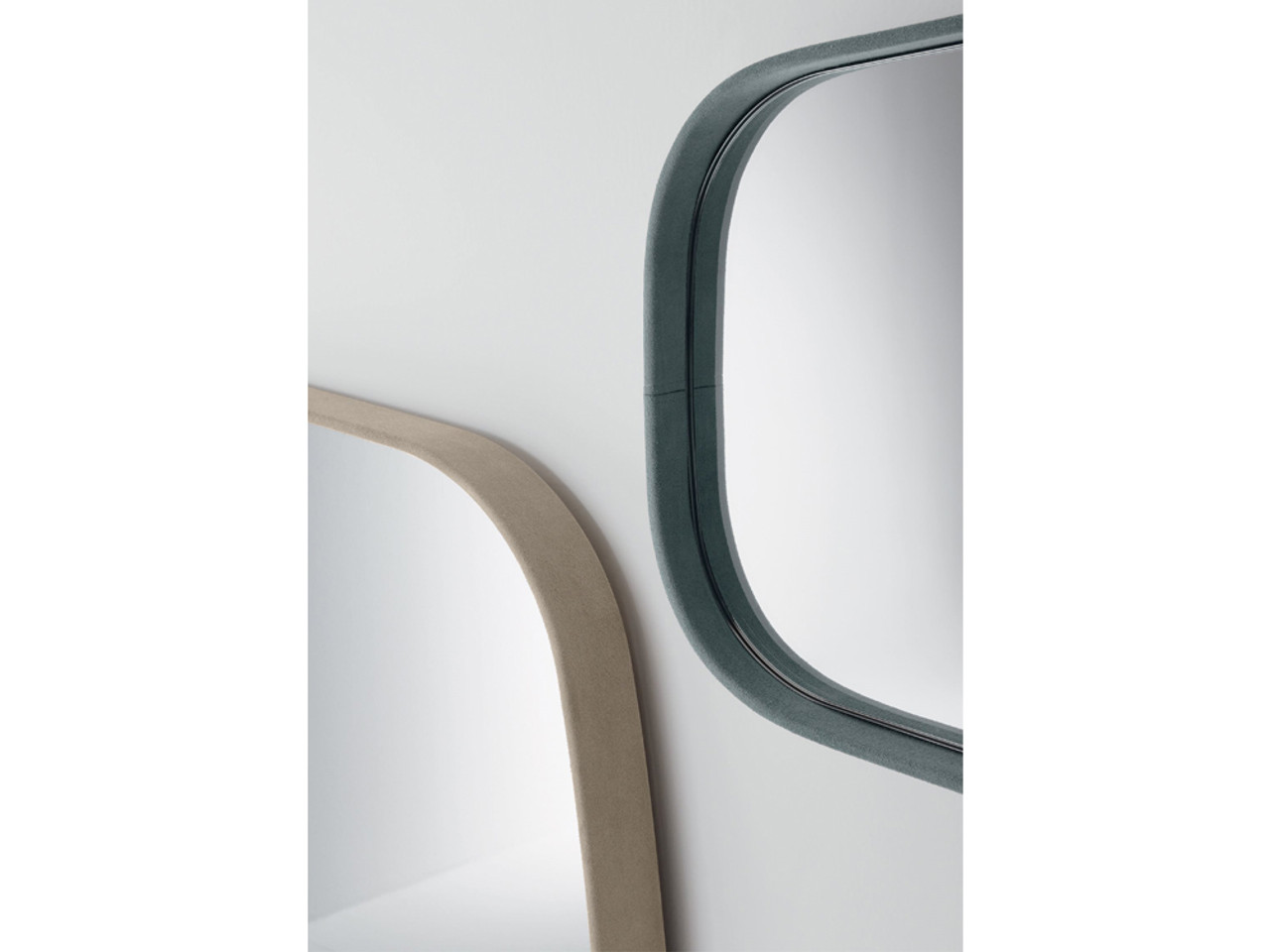 Gallotti & Radice Soft Mirror by Studo G&R