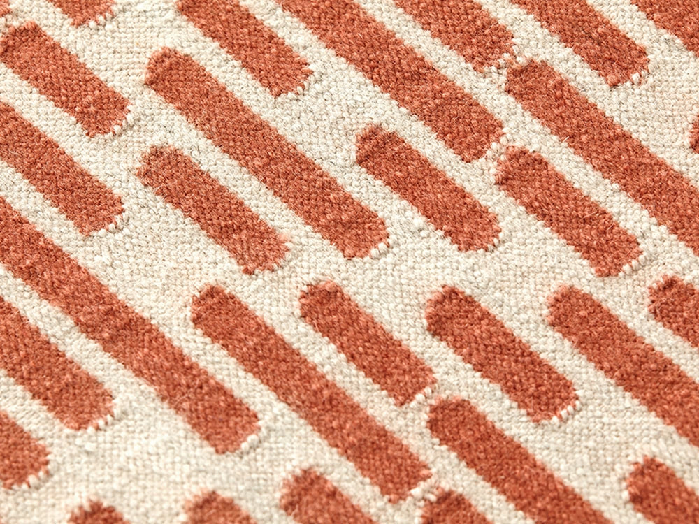 GAN Thay Rug by María Mengual