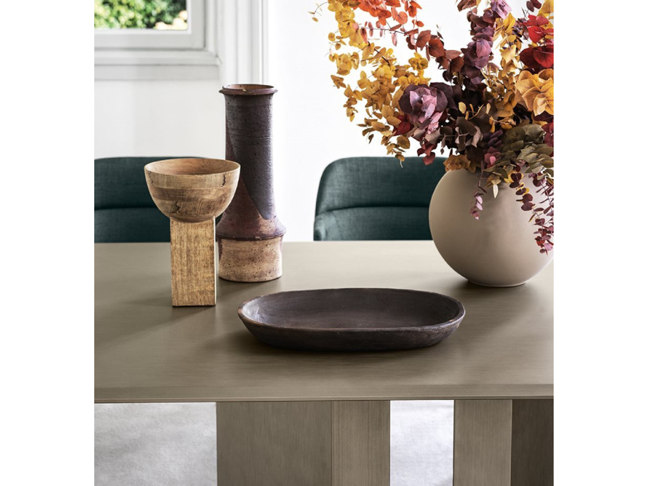 Platium Dining Table