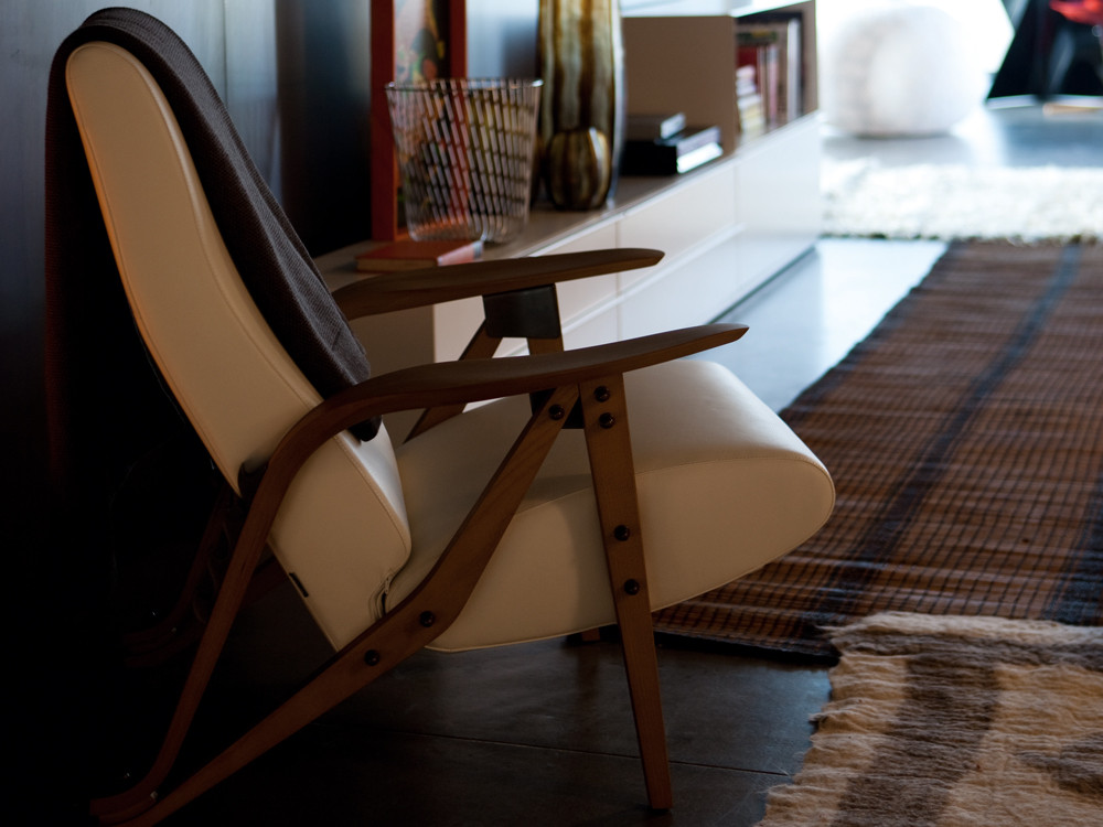 Zanotta Gilda Armchair by Carlo Mollino