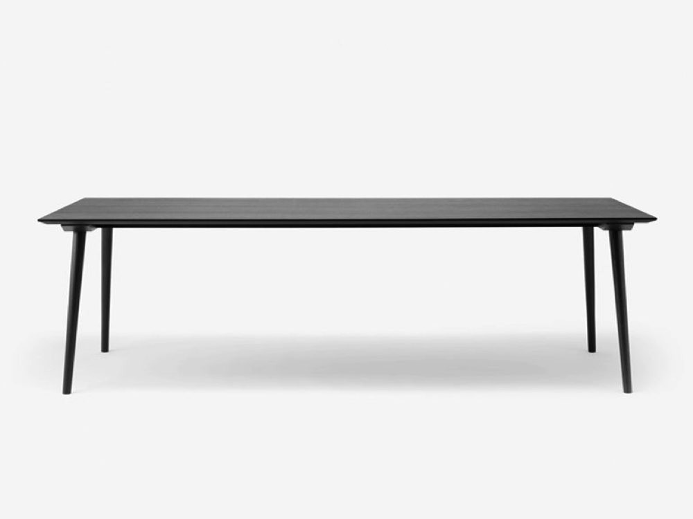 &Tradition SK6 Dining Table by Sami Kallio