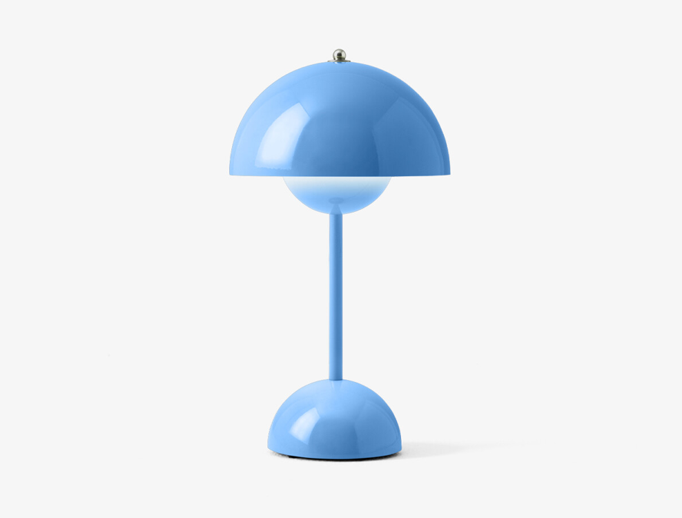 Flowerpot VP9 Portable Table Lamp