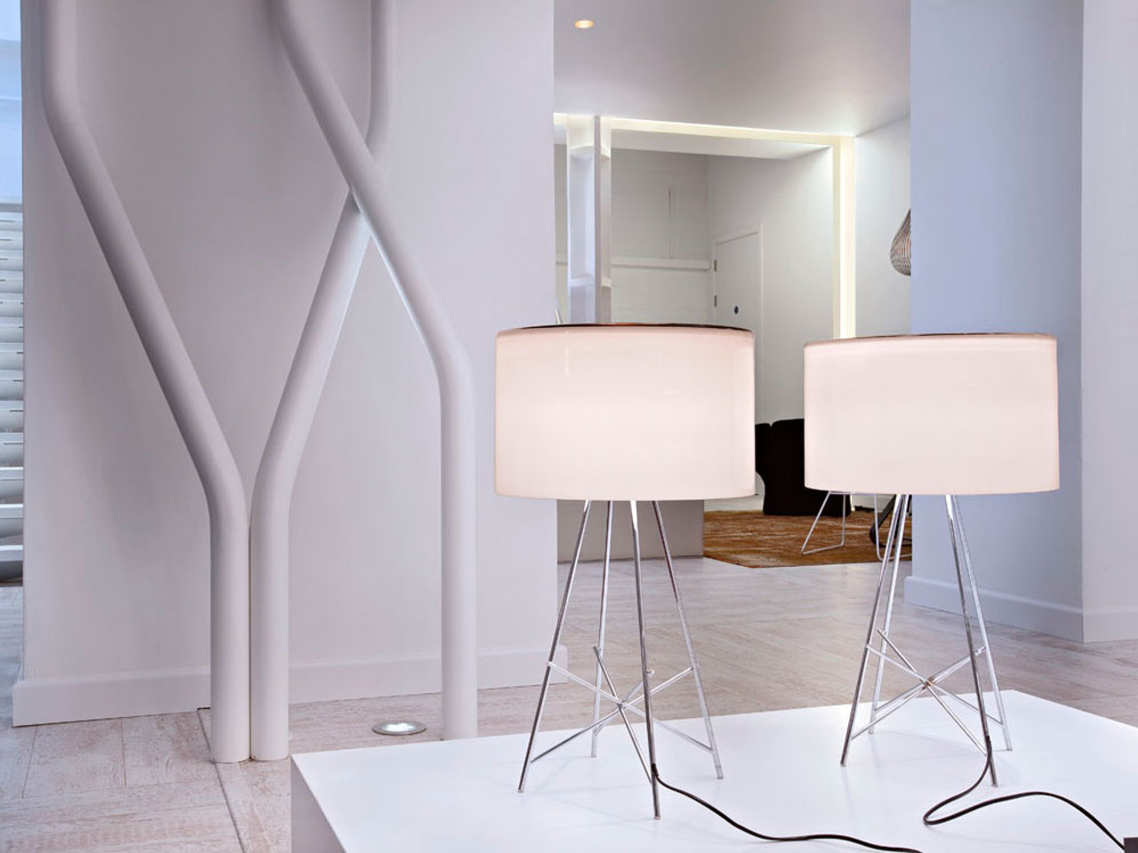 Flos Ray Table Lamp by Rodolfo Dordoni