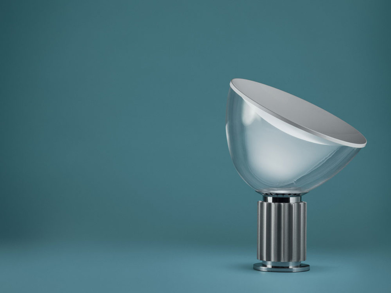 Flos Taccia Table Lamp by Achille & Pier Giacomo Castiglioni