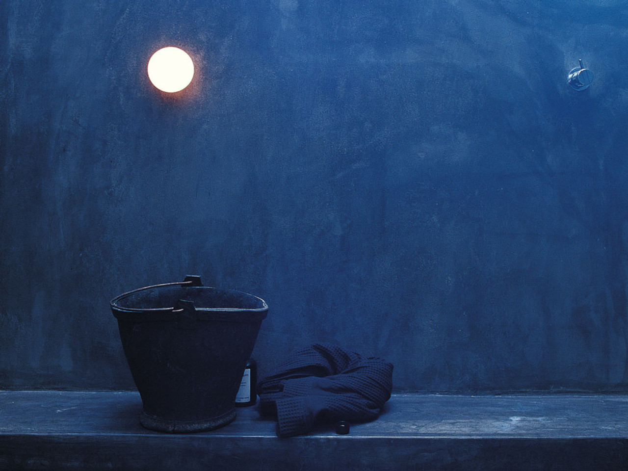 Flos Kelvin Mini Glo-Ball Wall & Ceiling Light by Jasper Morrison