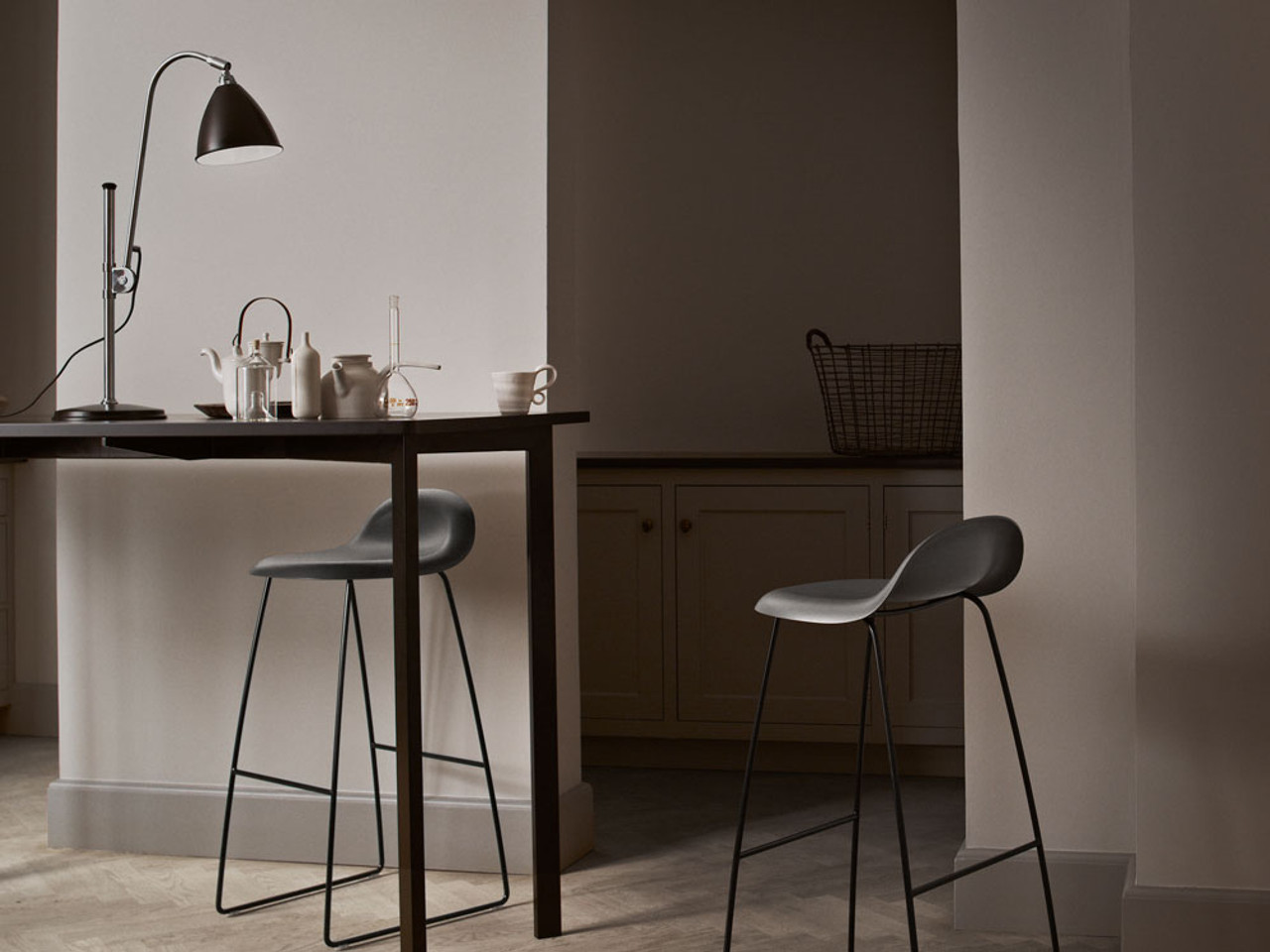 Gubi Bestlite BL1 Chrome Table Lamp by Robert Dudley Best