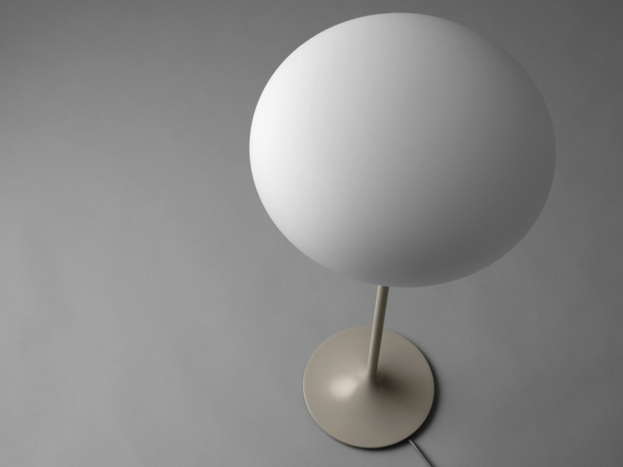 Stemlite Table Lamp
