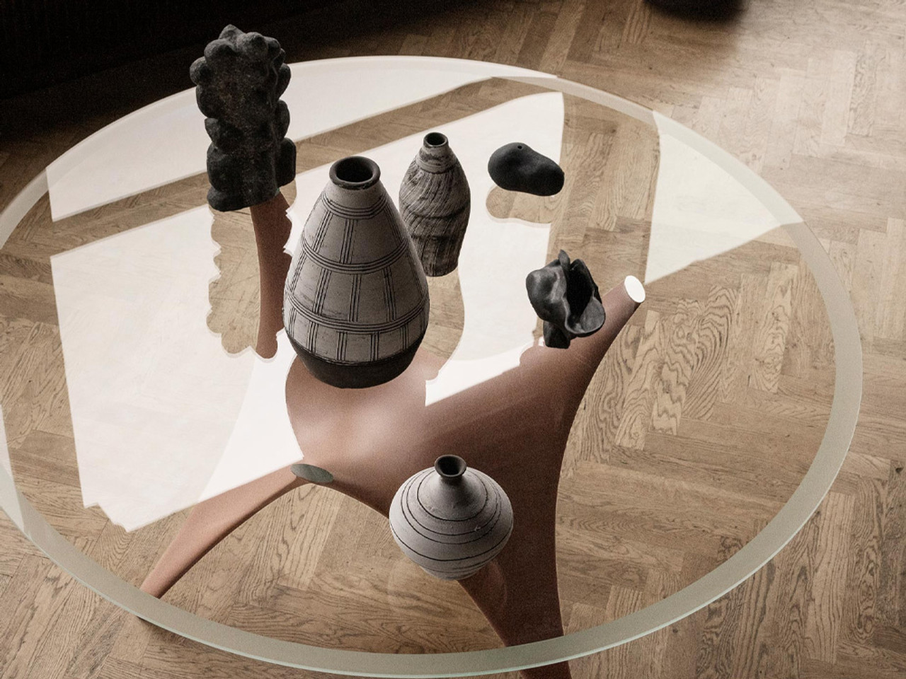 Arc Dining Table