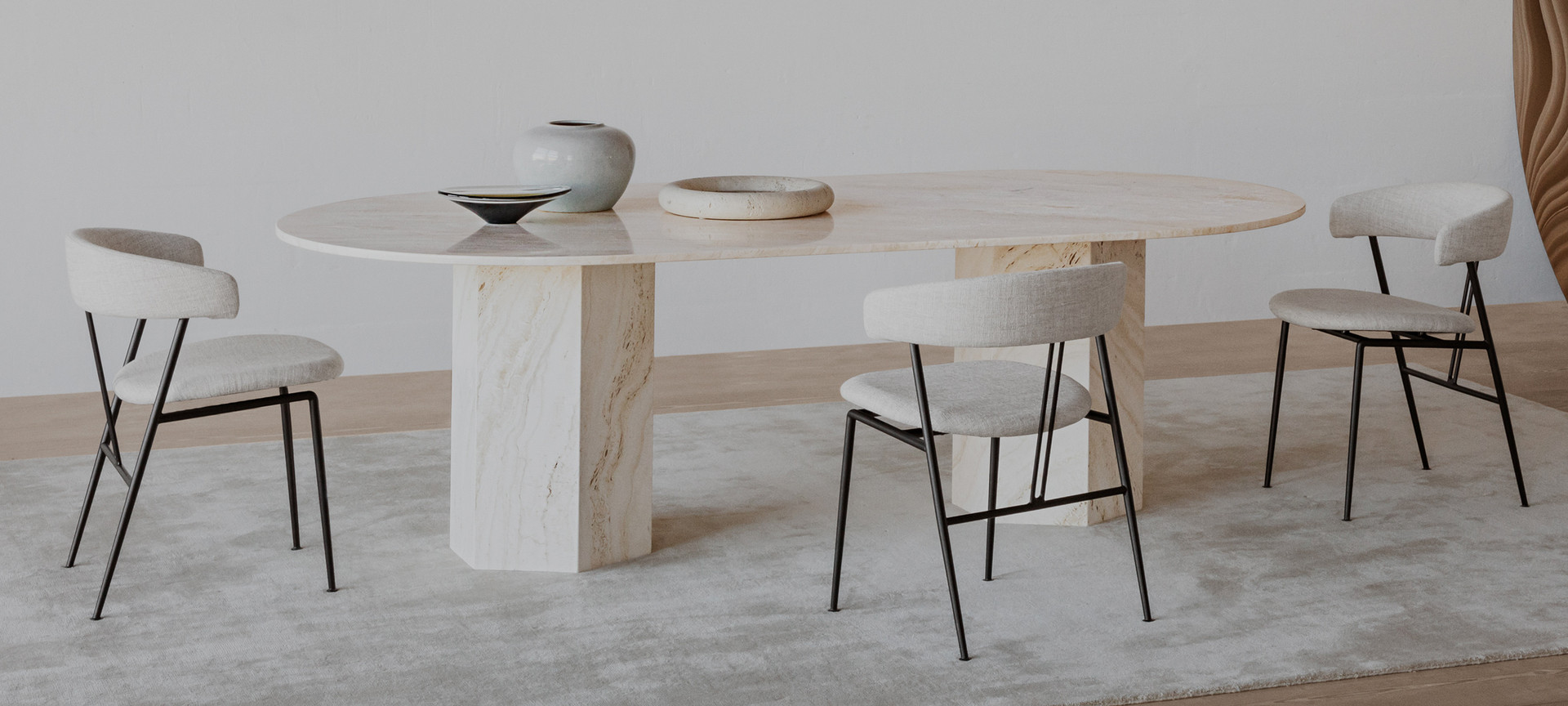 10 Iconic Dining Tables for design enthusiasts - Chaplins
