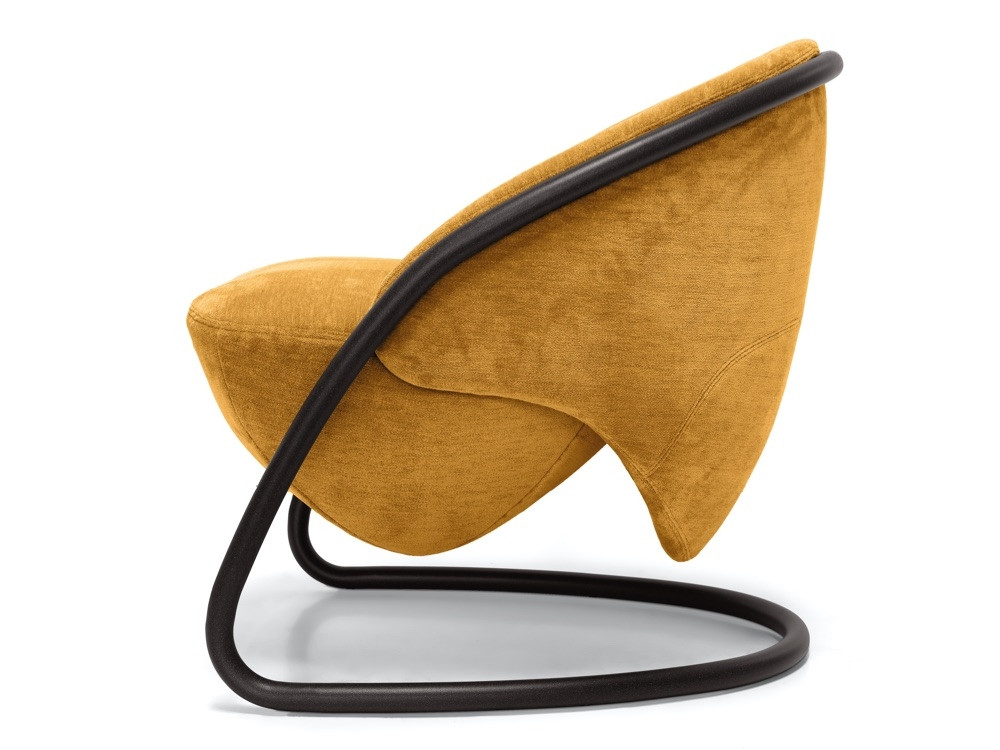 B&B Italia Husk Swivel Lounge Chair H3G High Back by Patricia