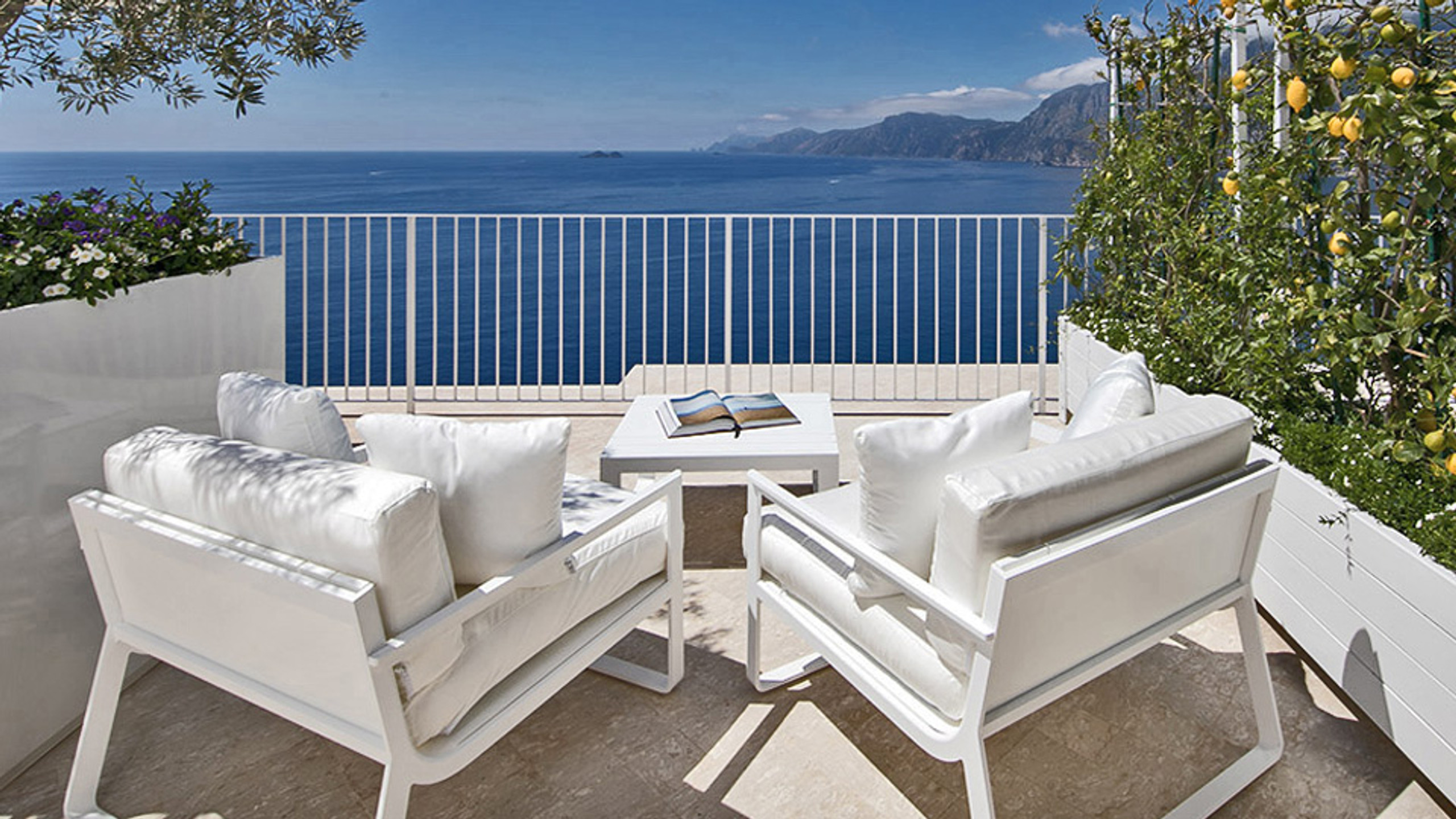 Royal Retreat: Recreate Meg & Harry’s Ibiza Escape With These 10 Majestic Designs Royal Retreat: Recreate Meg & Harry’s Ibiza Escape With These 10 Majestic Designs