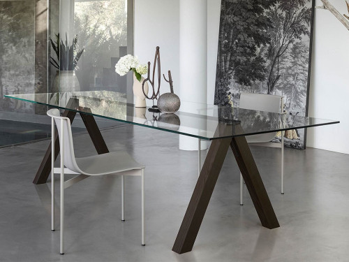 Sesto Dining Table