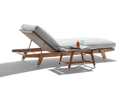 Flexform Hora Sexta Outdoor Chaise Lounge by Antonio Citterio