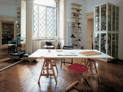 Zanotta Leonardo Dining Table by Achille Castiglioni