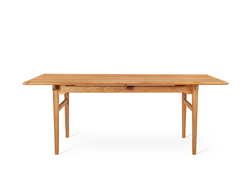 CH327 Dining Table - Oiled Teak