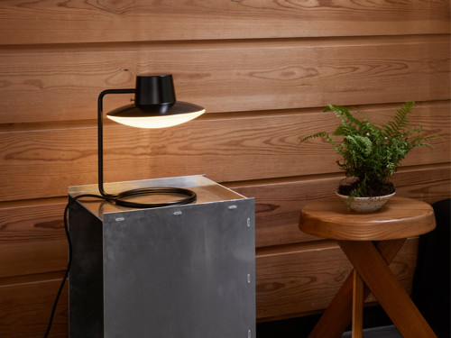 AJ Oxford Table Lamp