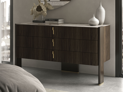 Julian Dresser