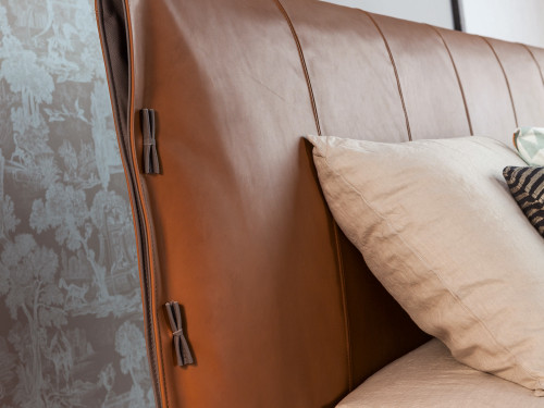 Bonaldo Cuff Bed by Mauro Lipparini