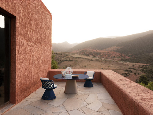 Allure O' Outdoor Dining Table