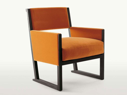Maxalto Musa Armchair by Antonio Citterio 