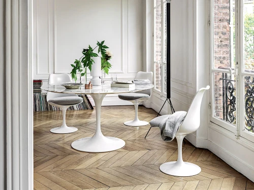 Saarinen Tulip Chair