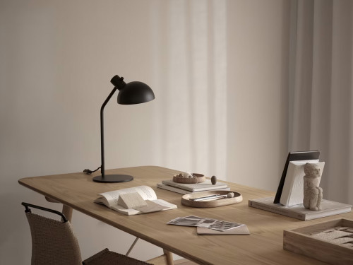 MO310 Table Lamp