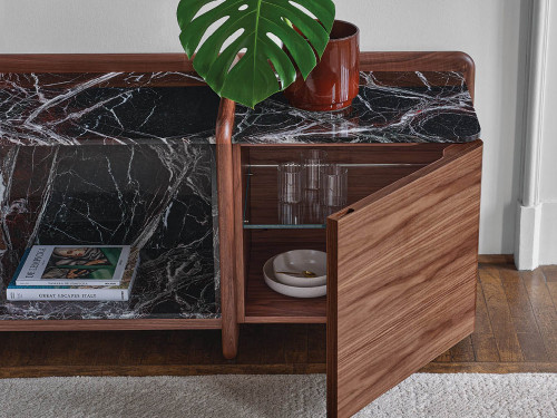 Akeru Sideboard