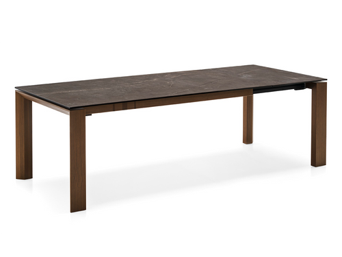 Omnia Extendable Dining Table