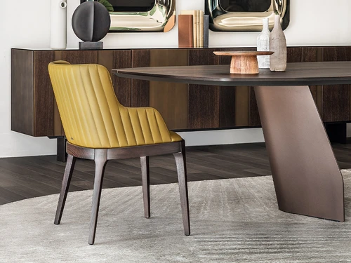 Magda Barré Dining Chair