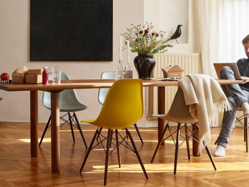 Vitra Eames DSW Plastic Dining Chair by Charles & Ray Eames