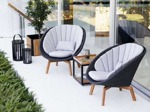 Cane-Line Peacock Outdoor Lounge Chair