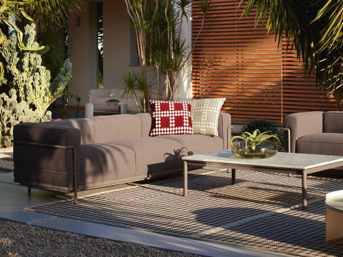 Cassina LC10 Outdoor Coffee Table by Le Corbusier, Pierre Jeanneret & Charlotte Perriand 
